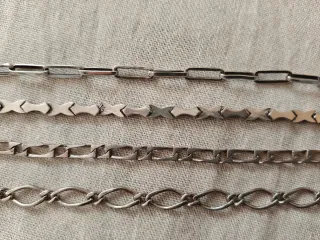 Pulseras plata  20-25€