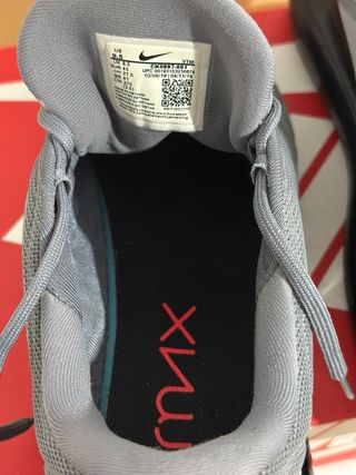 Nike Air Max 720 Talla 43 Gris Naranja