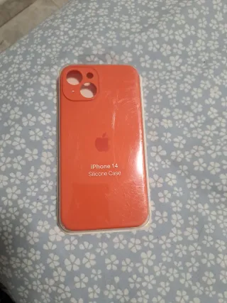 Funda iPhone 14 Silicona Naranja