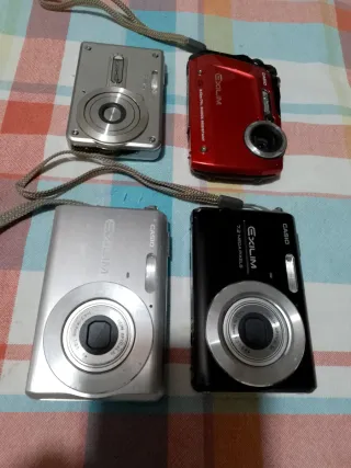 Lotto 4 Fotocamere Digitali Casio Exilim