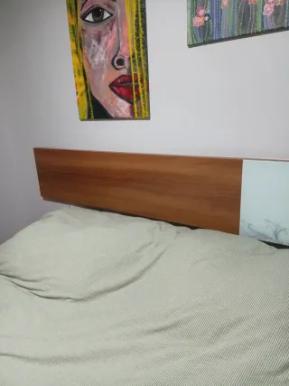 Habitación Matrimonio: Cabecero, 2 Mesitas, Cómoda