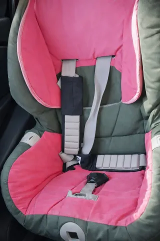 Silla coche Romer para niñ@ con Isofix