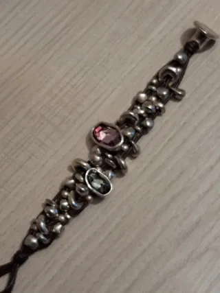 Pulsera Uno de 50 Cuero y Cristales
