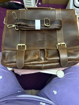 Maletín de cuero marrón para hombre