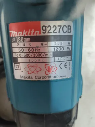 Pulidora Makita 9227 CB