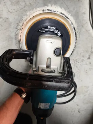 Pulidora Makita 9227 CB