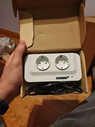 Inversor BESTEK 200W 12V a 220V