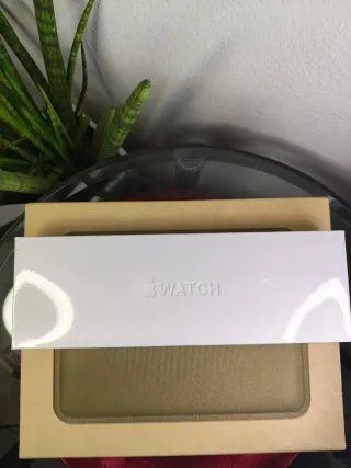 Apple Watch Series 10 GPS 46mm NUOVO