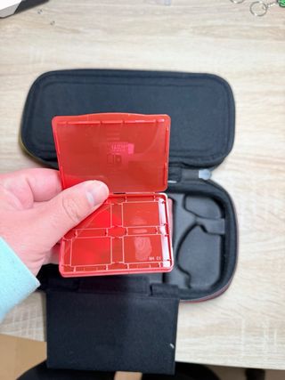 Funda Nintendo Switch Super Mario y accesorios