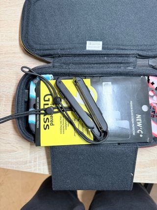 Funda Nintendo Switch Super Mario y accesorios