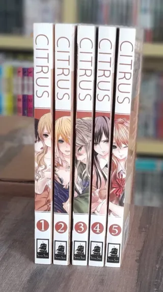 Pack de mangas en inglés