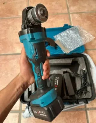 Radial 2 Baterías + Maletín