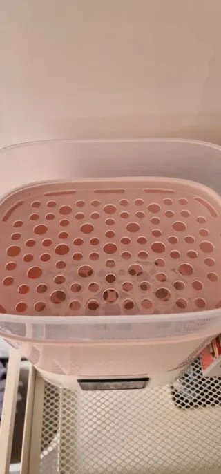 Esterilizador eléctrico de biberones con secado