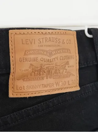 Pantalones tejanos Levi's