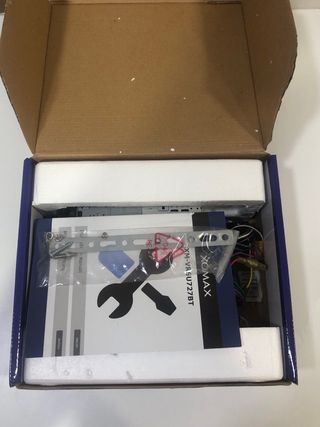 Radio CD Kenwood KDC-300RN - Nueva en Caja