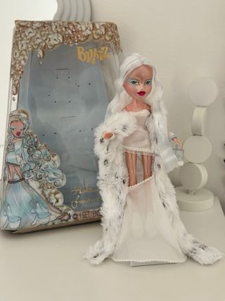 Bratz Holidayz Frosty Nightz Muñeca
