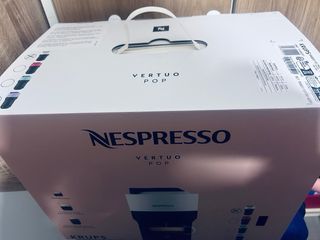Cafetera Nespresso Vertuo Pop Nueva