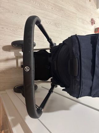 Carro Cybex Platinum Azul Marino