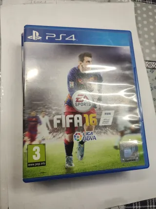 PS4 (PlayStation 4) + 2 mandos FIFA 16,18,20.