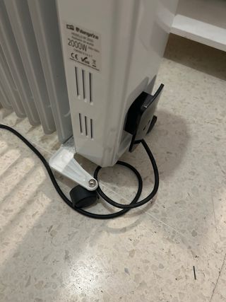 Calentador de aceite Orbegozo RF 2000