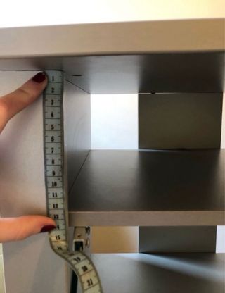 Mesa TV con ruedas y cristal