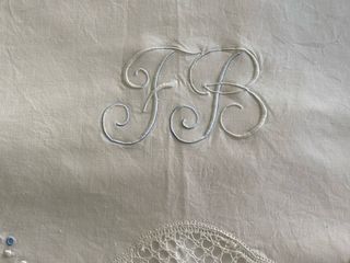 Juego de sábanas y funda de almohada antigua