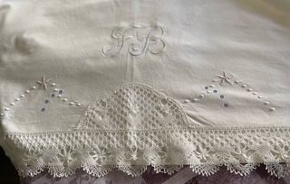 Juego de sábanas y funda de almohada antigua