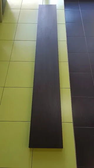 Estantería flotante Ikea