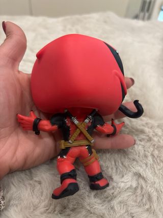 Funko Pop Venom Deadpool Articulado