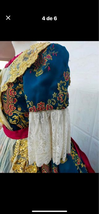 Traje de Fallera azul y dorado
