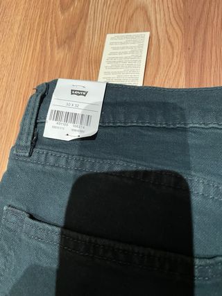 Levis 510 elásticos verde