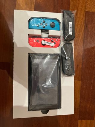 Nintendo Switch Azul/Rojo con Dock