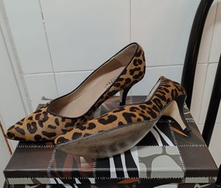 Zapatos de tacón Venetti leopardo