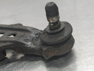 BRAZO SUSPENSION INFERIOR DELANTERO DERECHO FIAT