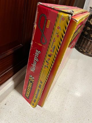 Scalextric Nürburgring 1:32 con 4 coches de 2006