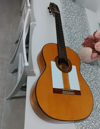 Guitarra Flamenca