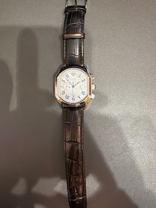 Reloj nuevo Yves camani automático