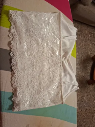Top encaje tirantes .