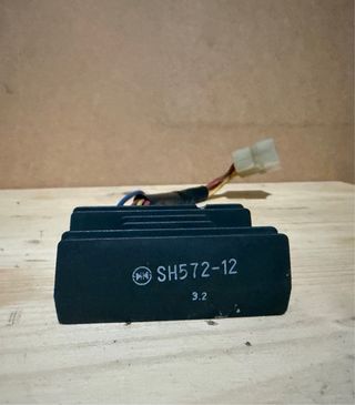 Regulador Corriente Aprilia RS 125