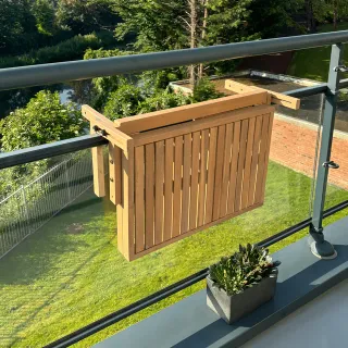 Tavolo da balcone pieghevole Sumba in legno