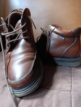 Botas de piel hombre Coleccion marrones + zapatill
