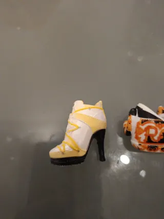 Zapatos de Muñeca