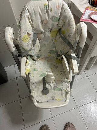 Trona infantil con almohadilla