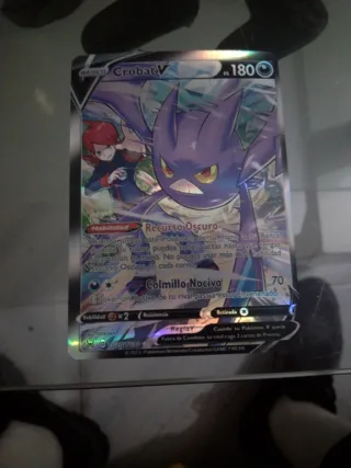 Carta Pokémon Pikachu VMAX TG17/TG30