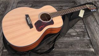 Guitarra Walden Electroacústica G-550RE