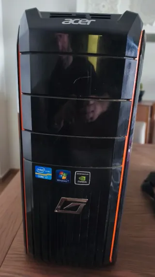 Acer Predator G3610 PC Intel i7 8GB RAM 1TB