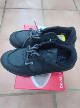 Zapatos de seguridad Cofra negros
