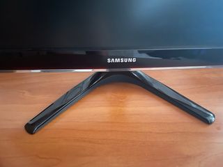 Monitor LED Samsung da 23 pollici