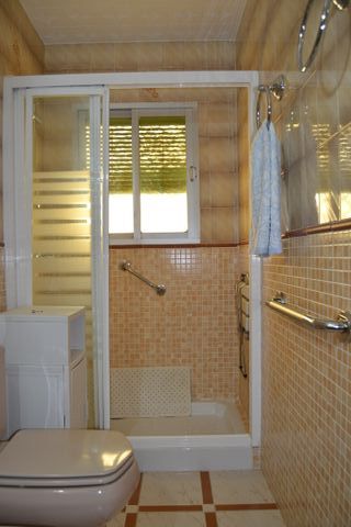 Casa adosada en zona Alminares-Fontiveros. Granada