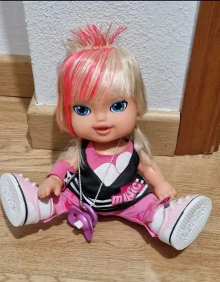 Muñeca Jagget's con pelo rosa y conjunto musical